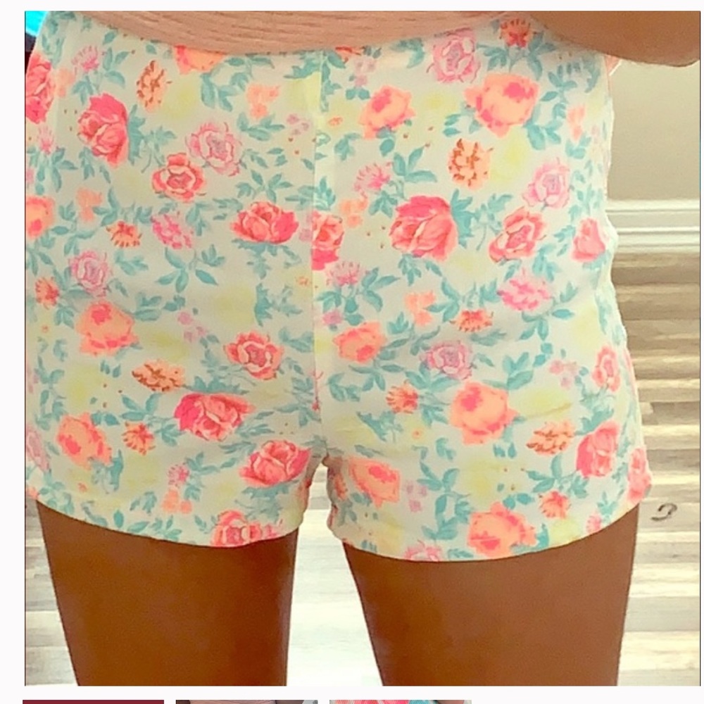 Colorful floral high waisted shorts
